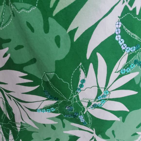 Green and White Skirt Size 18 Aloha Print with Sequins - Picture 4 of 4